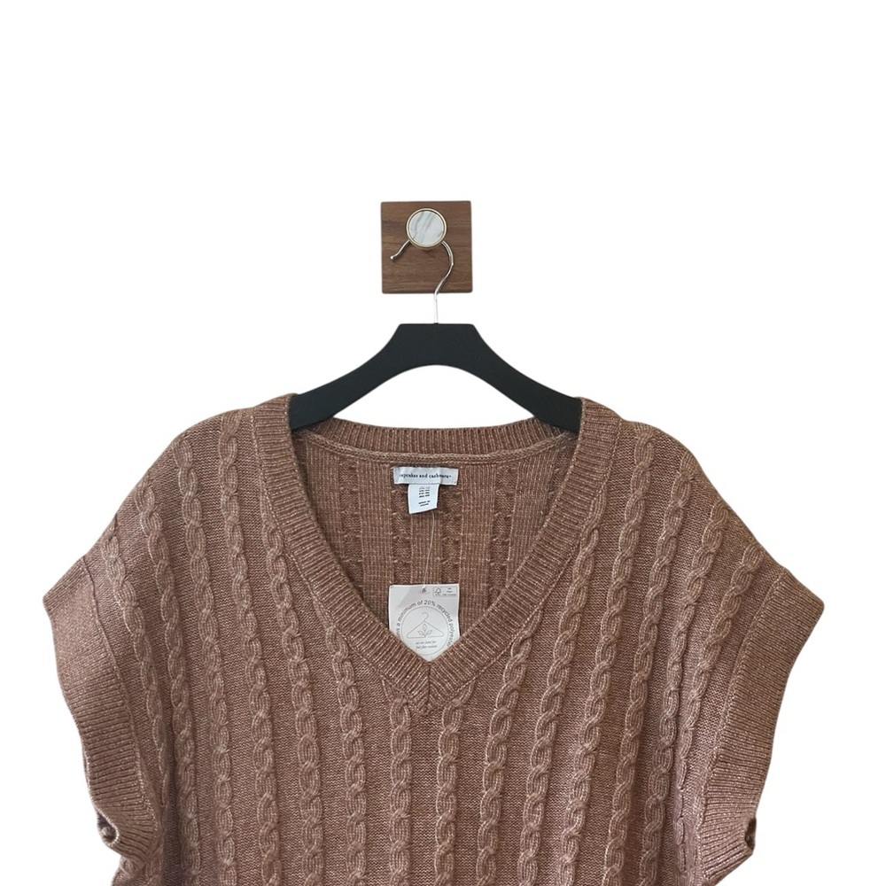 NWT Cupcakes & Cashmere V-Neck Cable Knit Sweater Vest - Picture 3 of 9